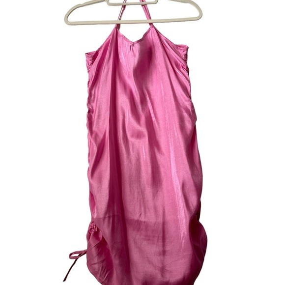 NOISY MAY Pink Satin Summer Mini Dress
Medium Brand New - Picture 3 of 6